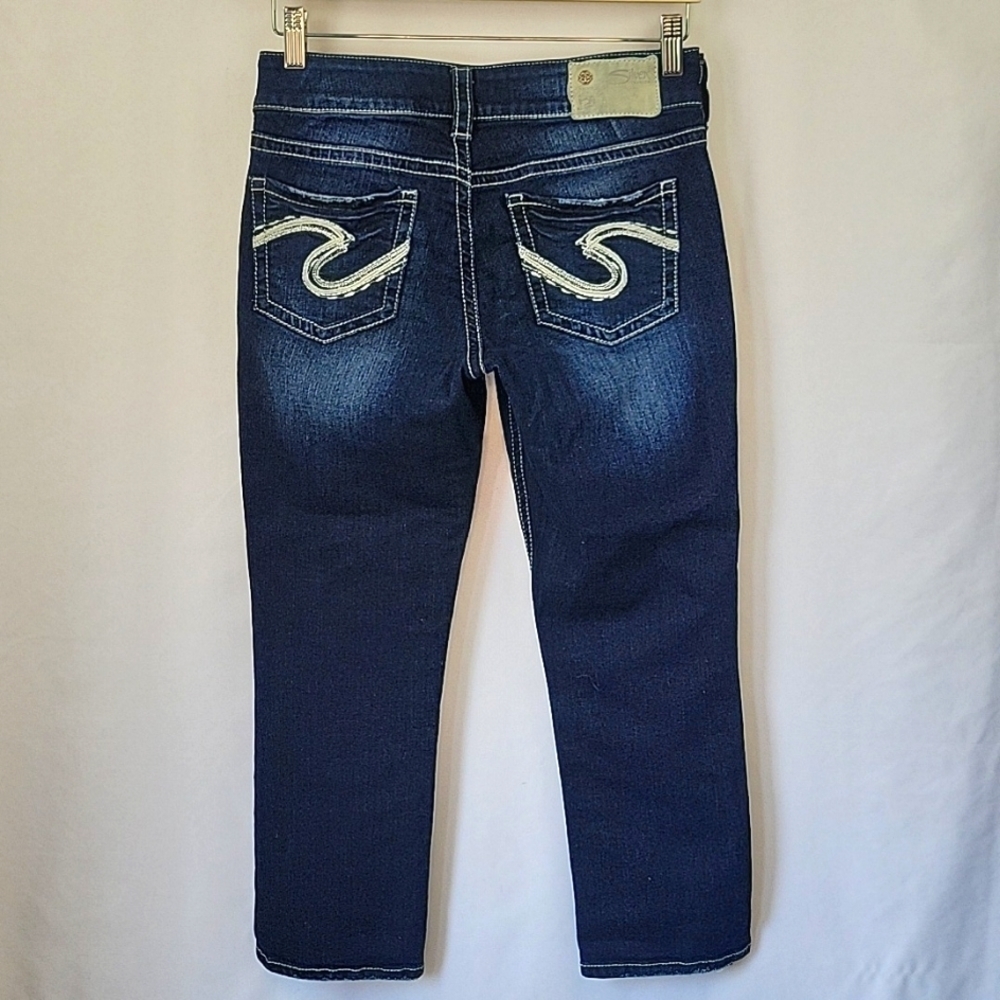 Silver Jeans Suki Mid Capri Dark Wash Size 28
